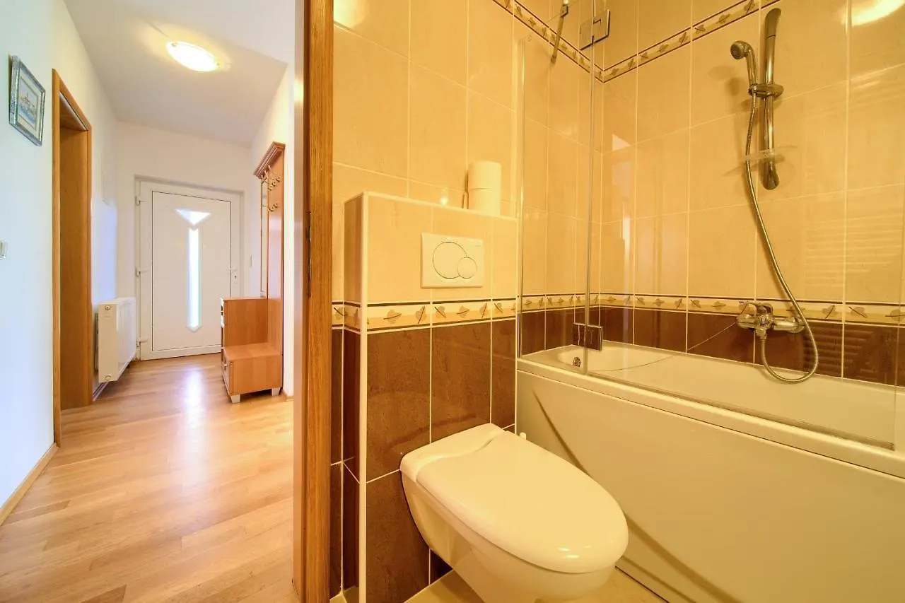 Happy Point Apartment Krk Town