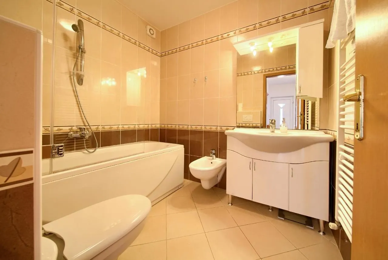 Happy Point Apartment Krk Town 0*,
