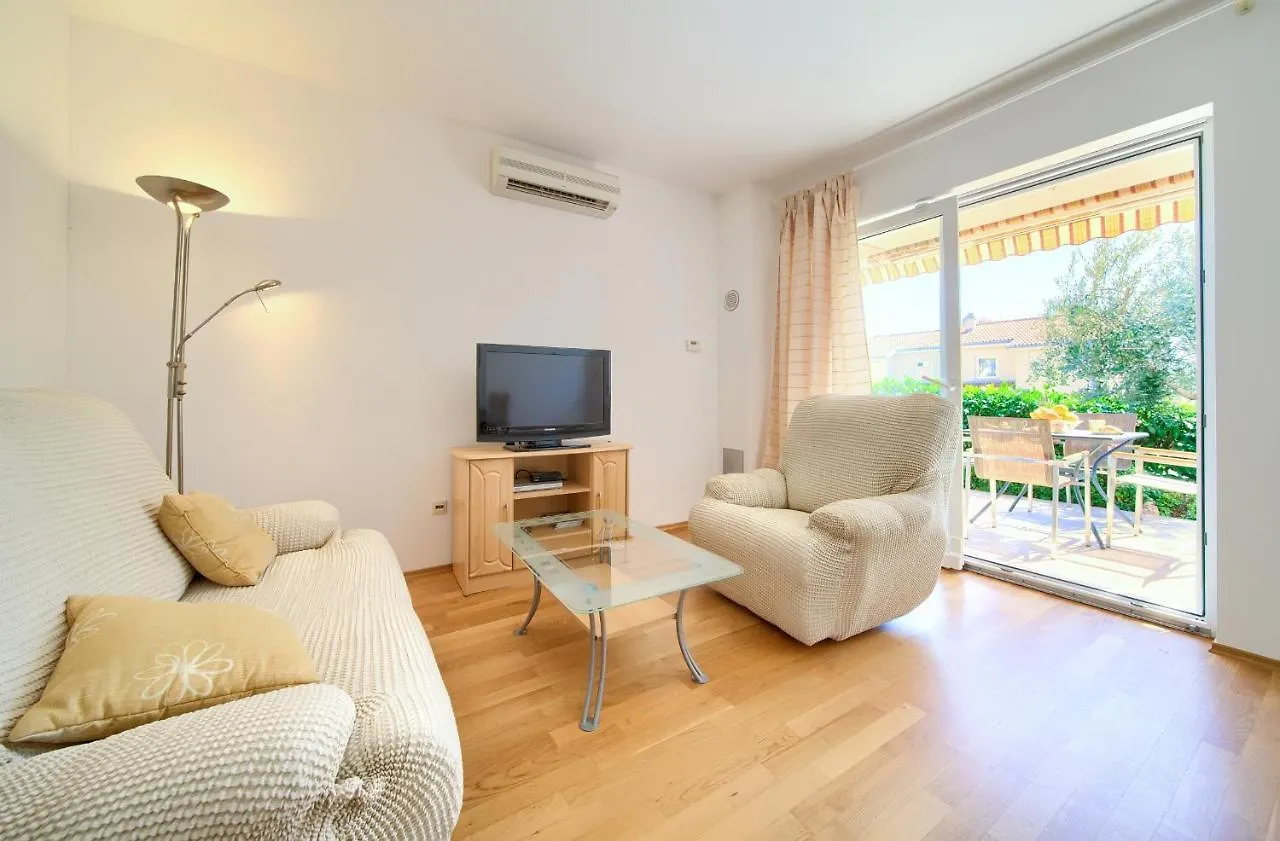 Happy Point Apartment Krk Town